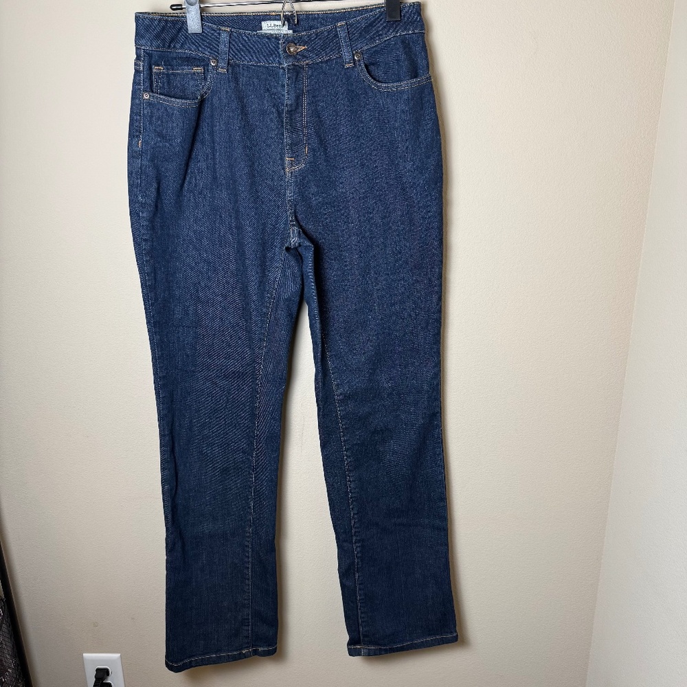LL Bean True Shape Jeans Womens 10 MT Tall High Rise Straight Leg Classic Fit